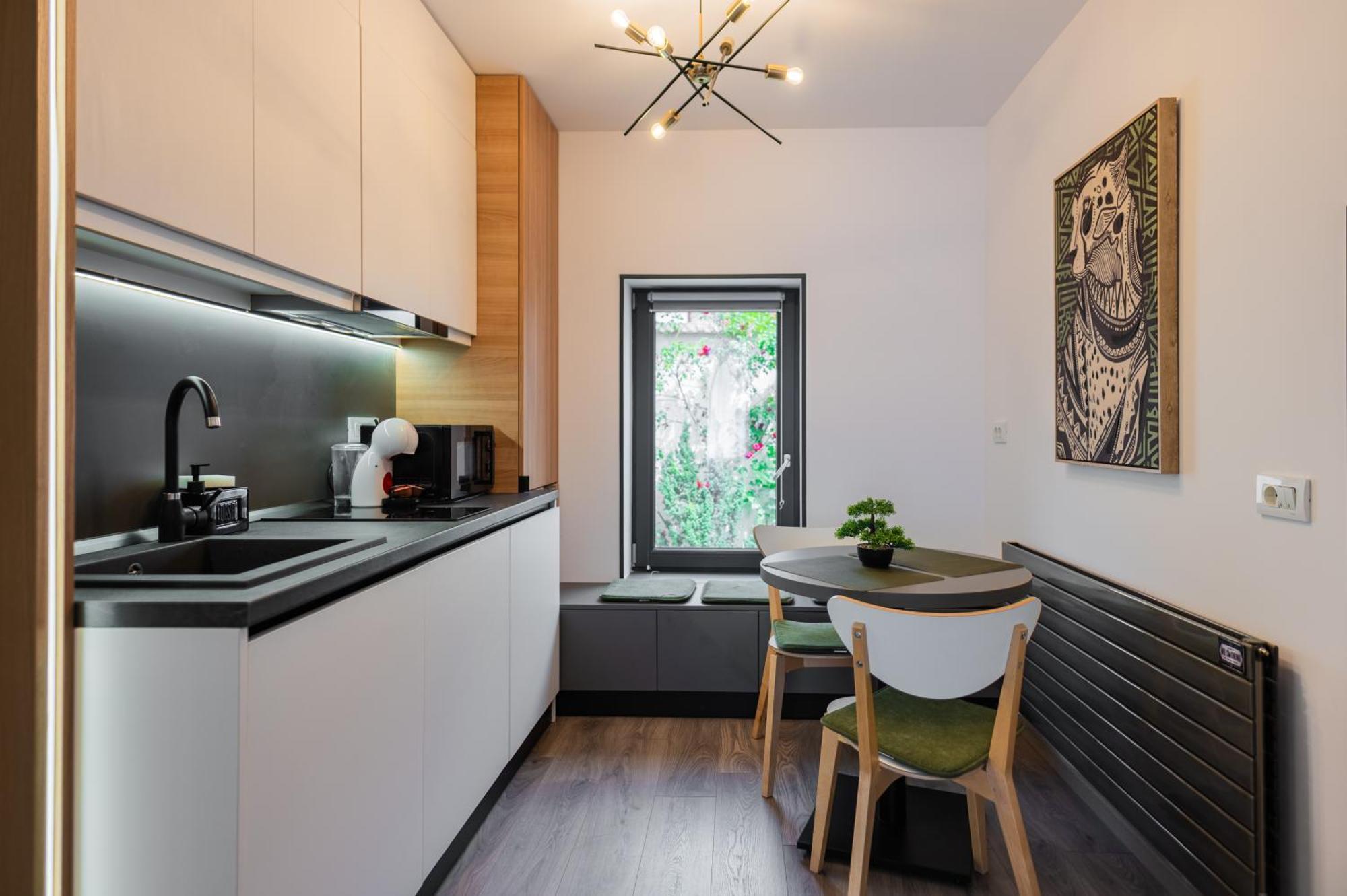 Fun House - Comfortable Stay With Garden And Near Parking Brasov Exterior photo